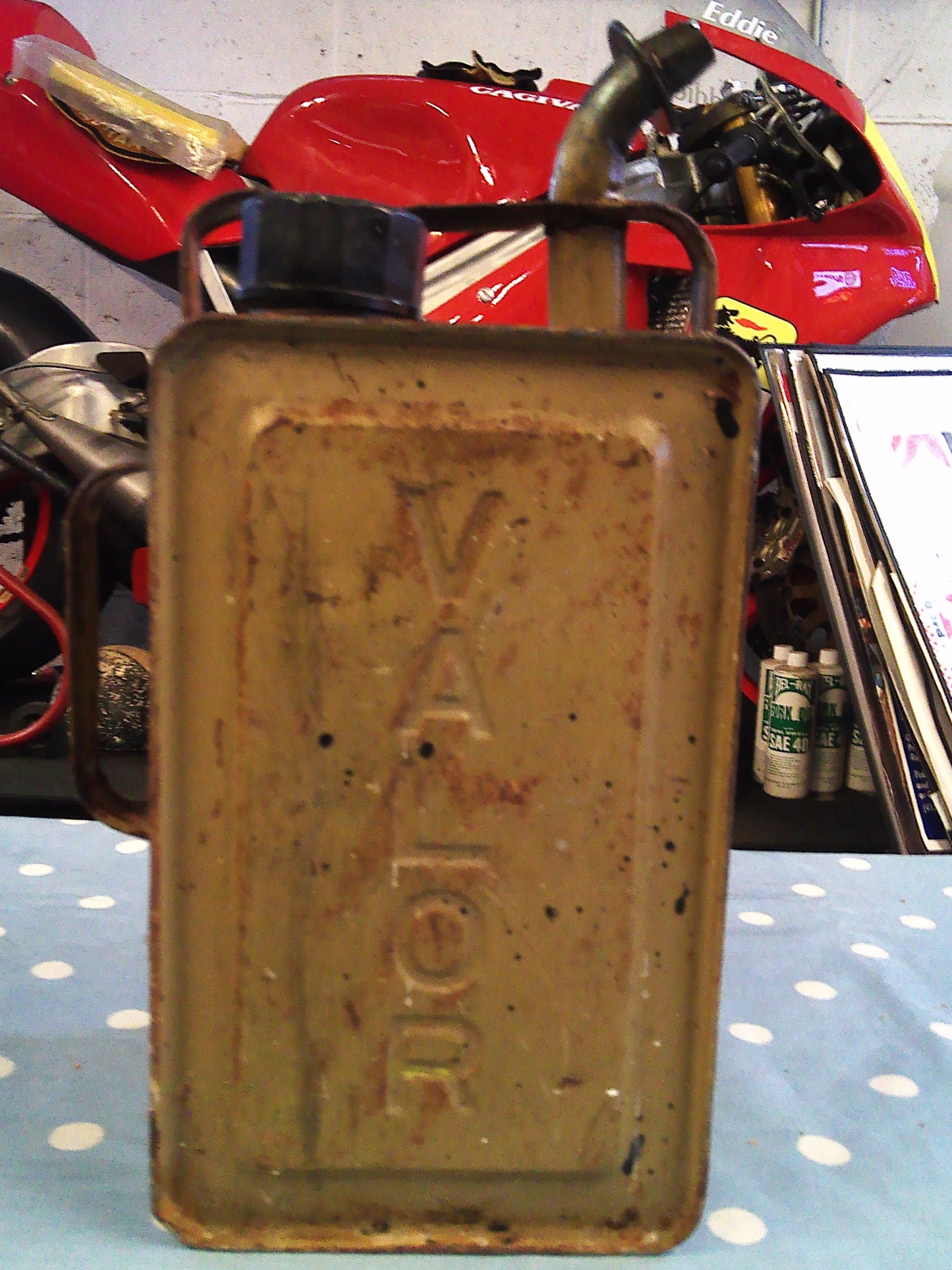 Vintage Valor oil can yellow brown