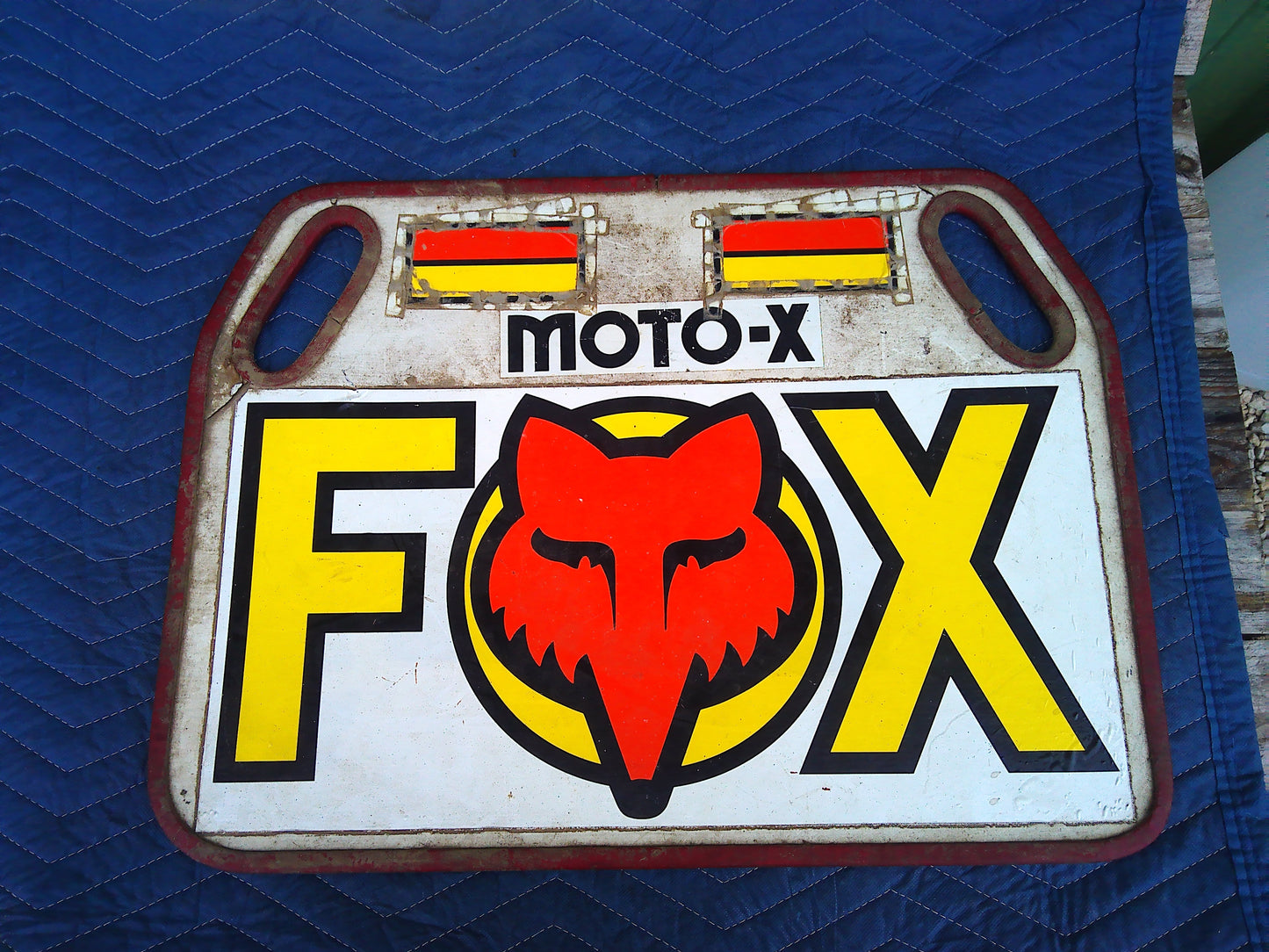 Moto-X Fox vintage racing sign