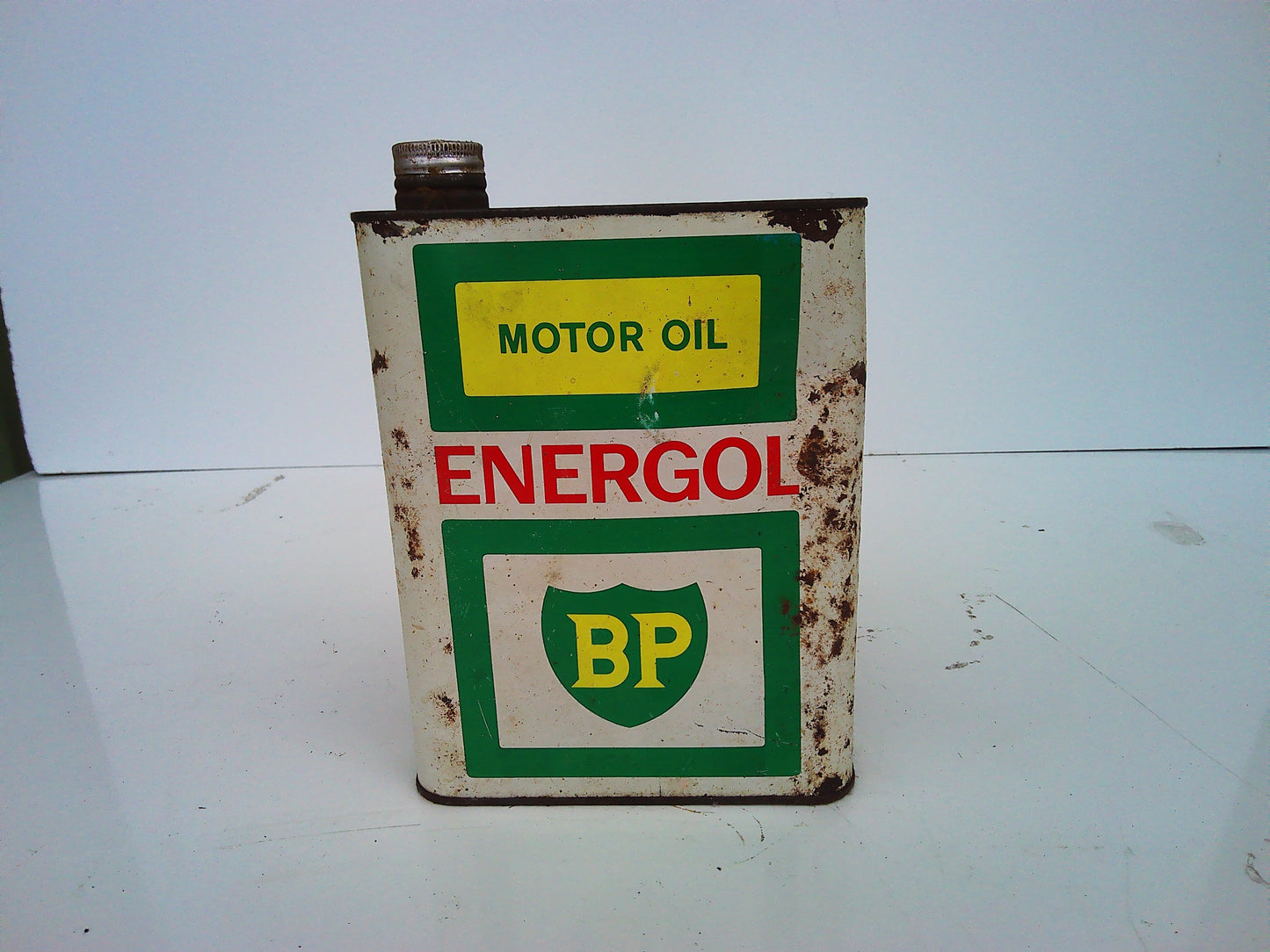 Vintage Energol metal oil can