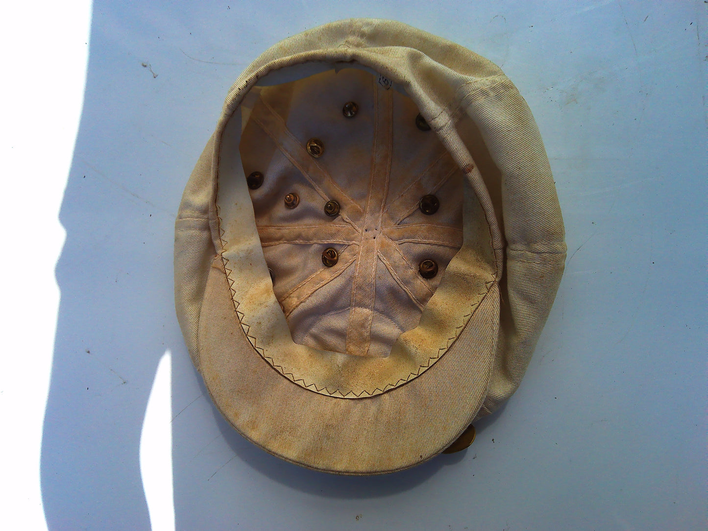Vintage authentic Mooneyes flat cap with pins
