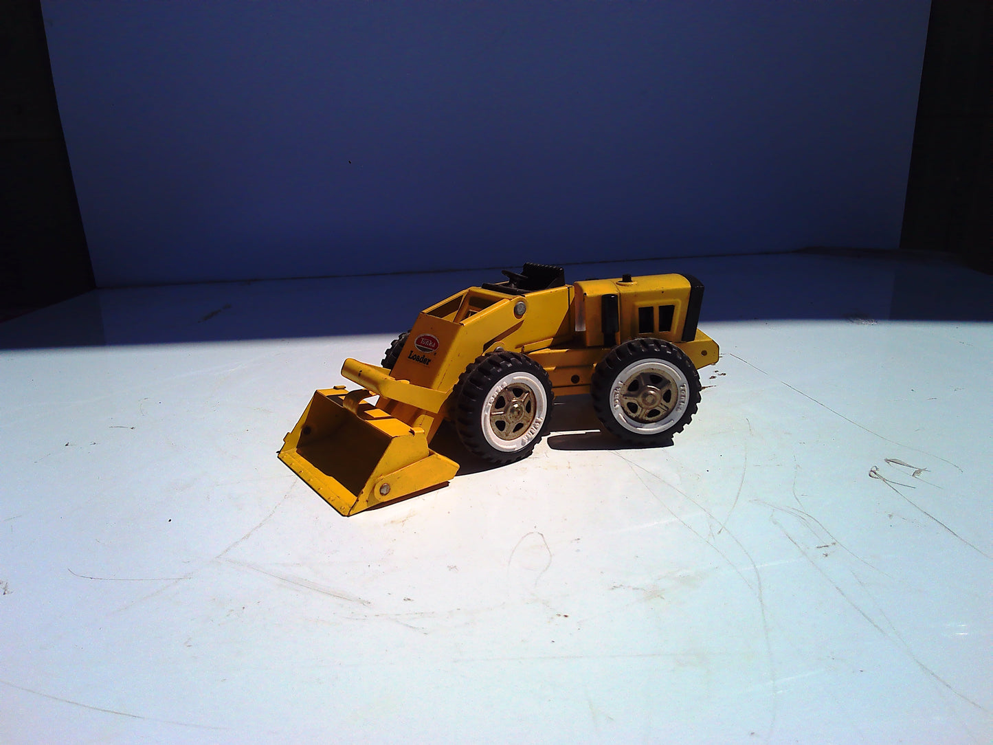 Vintage pressed metal Tonka parts loader toy