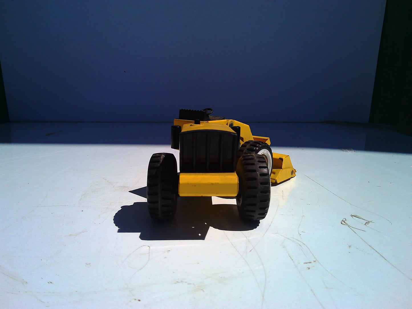 Vintage pressed metal Tonka parts loader toy