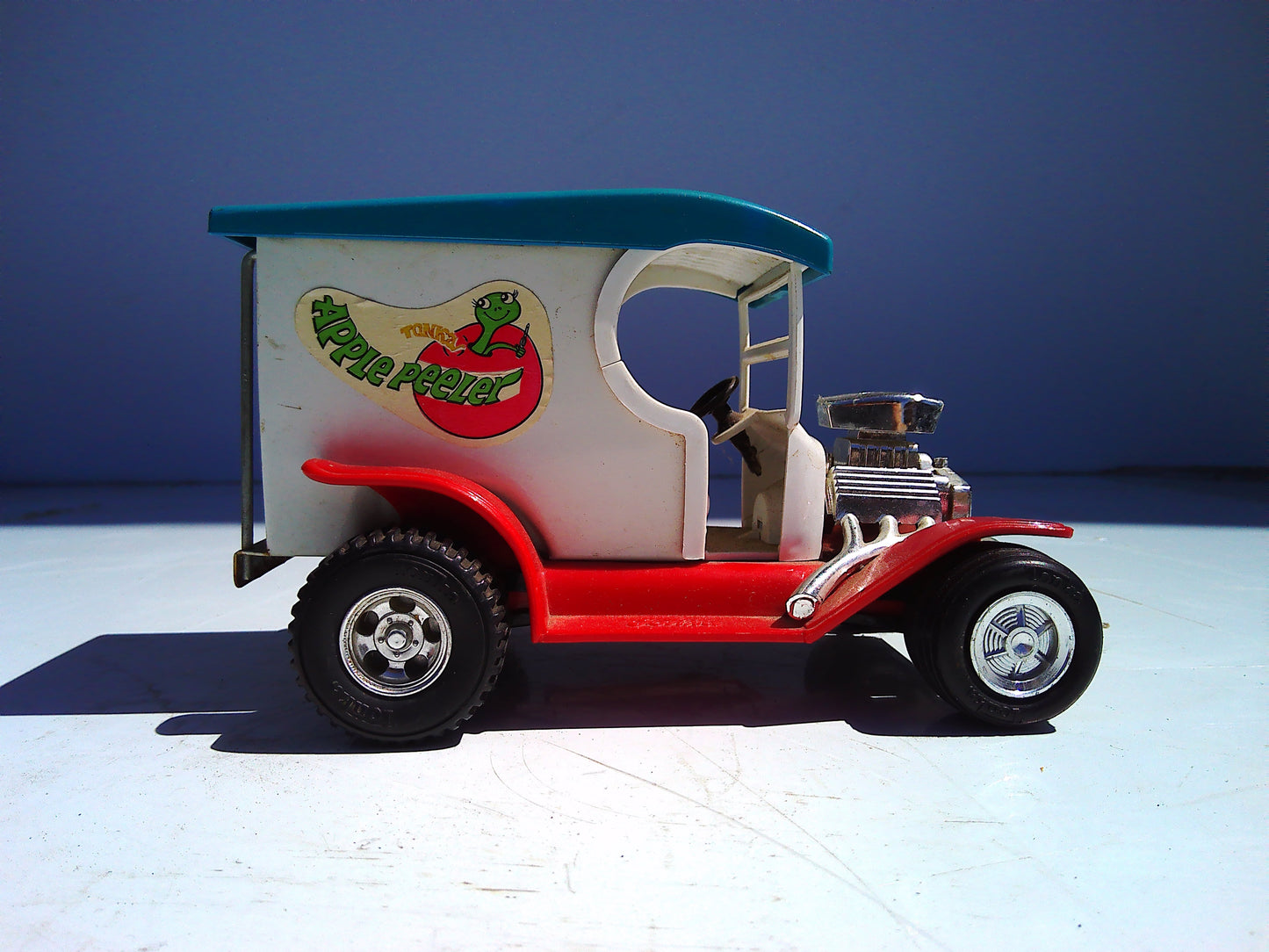 Vintage Tonka apple peeler Model T toy