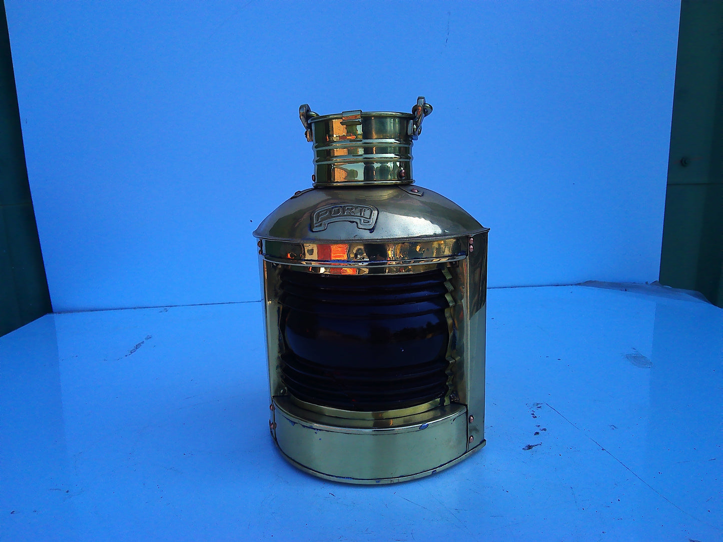 Port vintage brass oil lamp