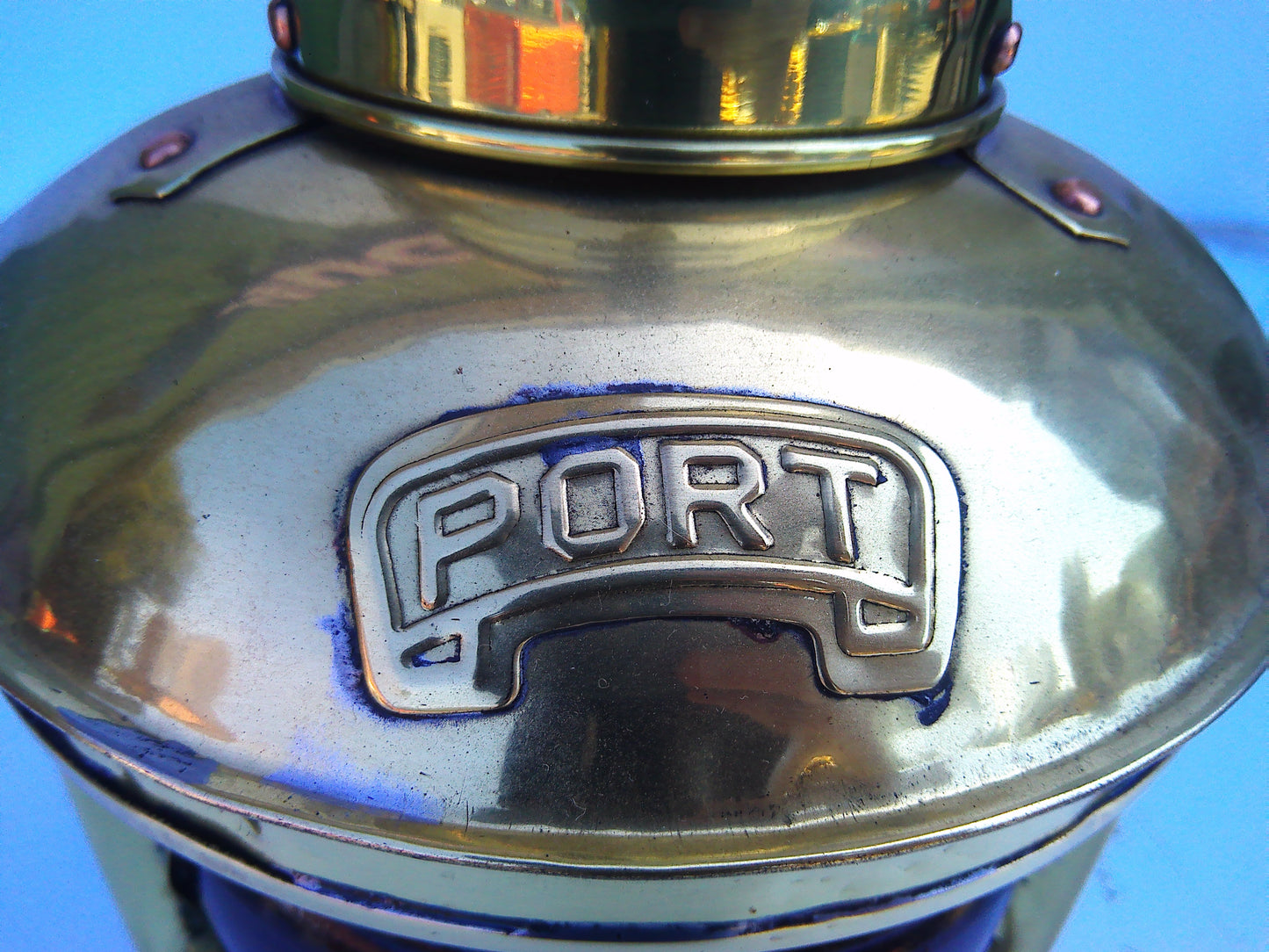Port vintage brass oil lamp