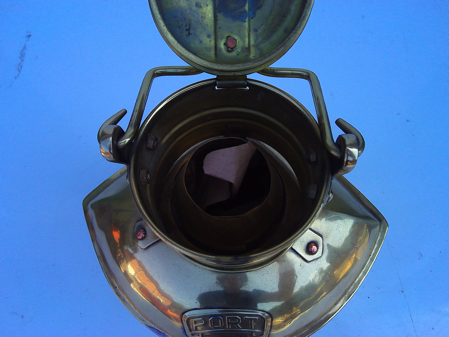 Port vintage brass oil lamp
