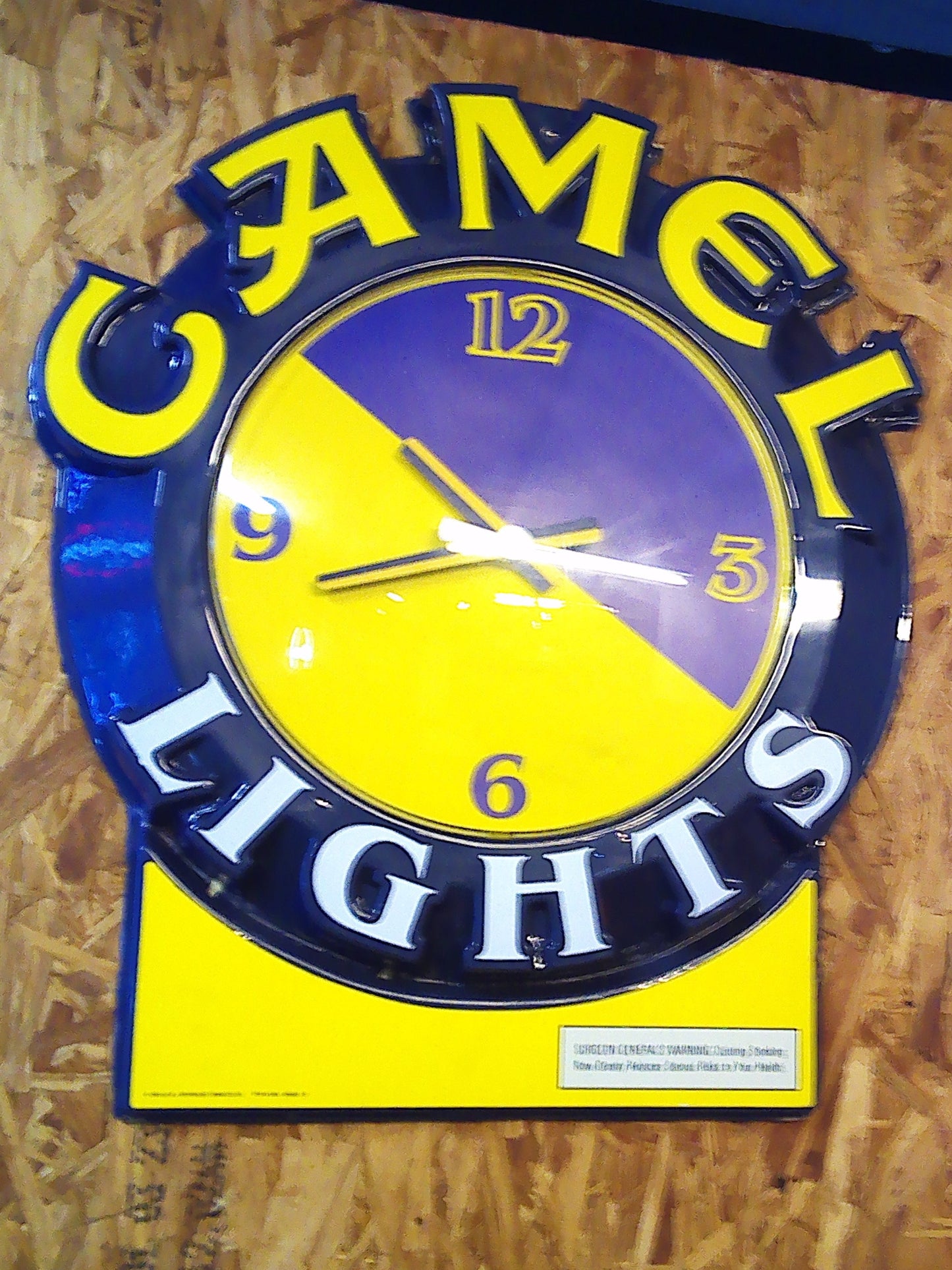 Camel Lights vintage clock