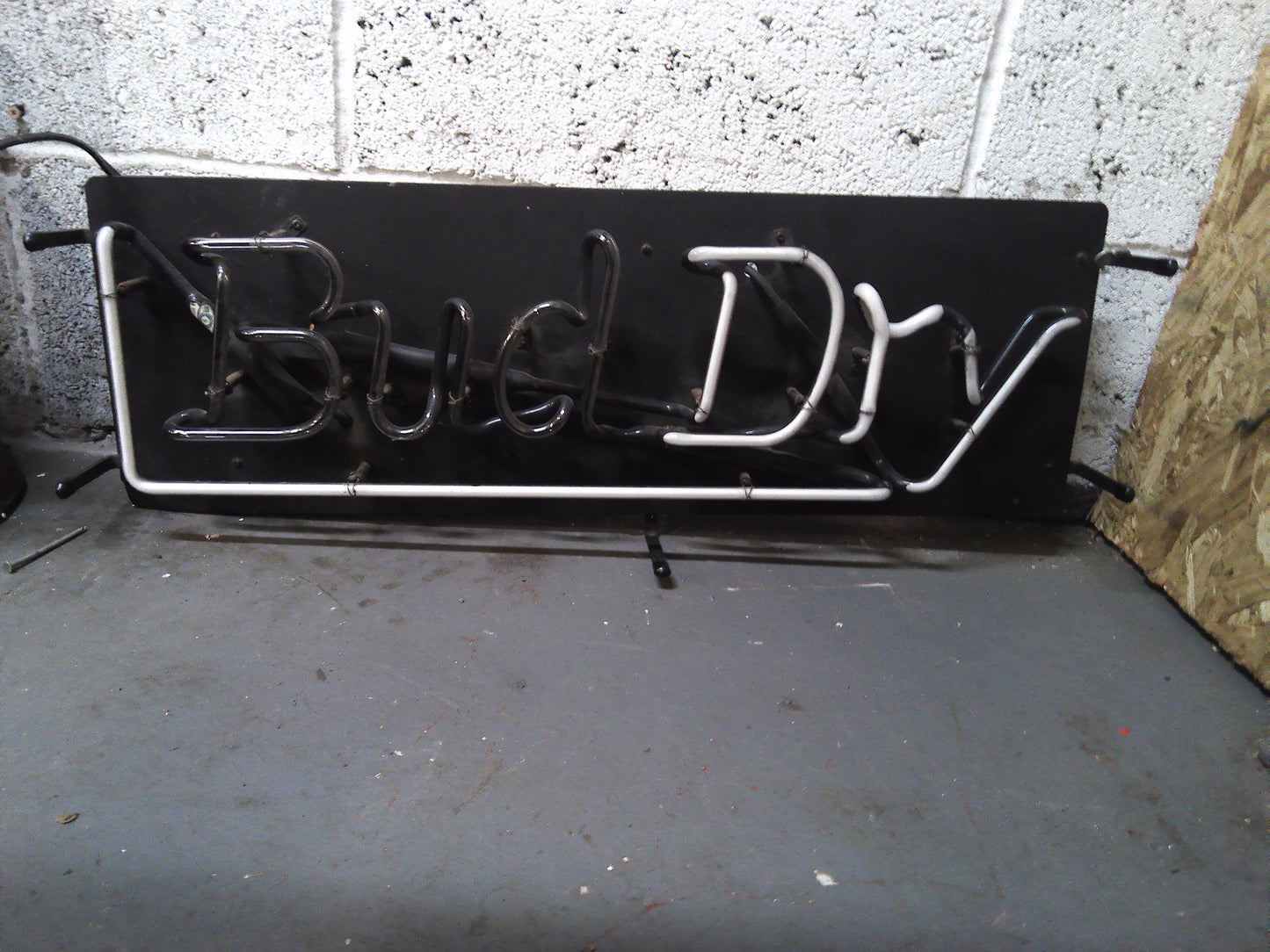 Bud Dry vintage neon light
