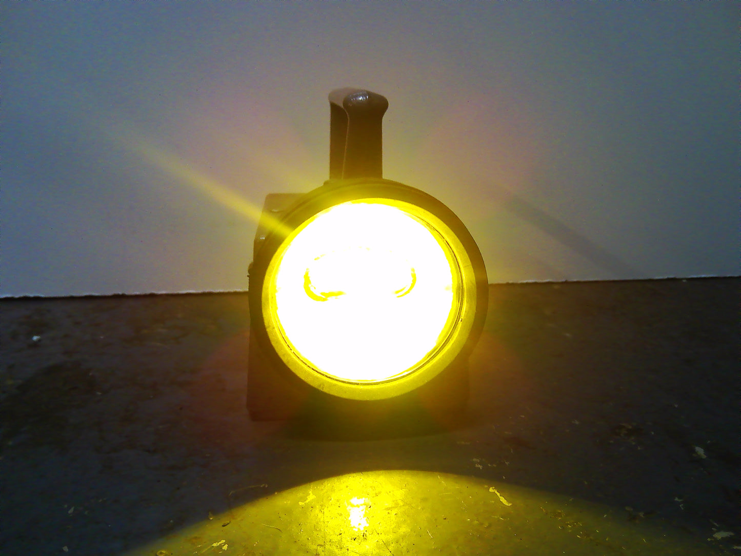 Vintage metal British Railways Bardic signal lamp