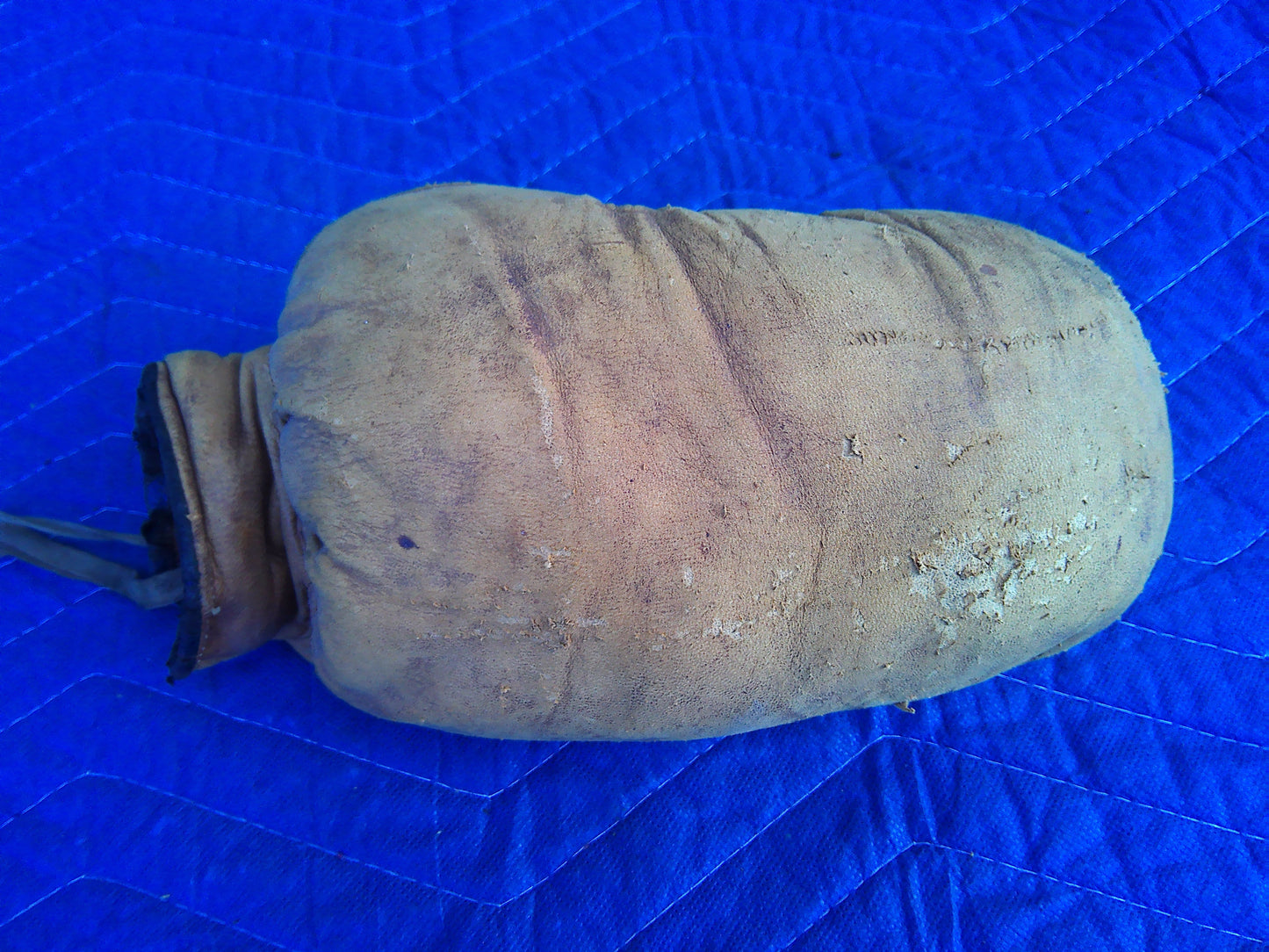 1940s Vintage Boxing Gloves