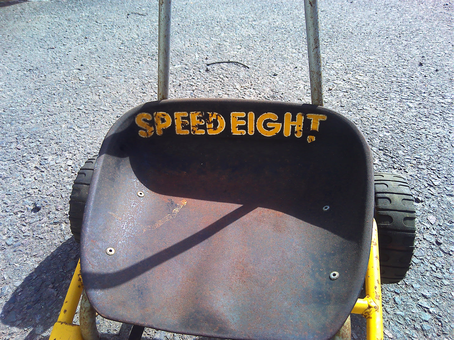 Vintage Raleigh Speed Eight metal pedal car