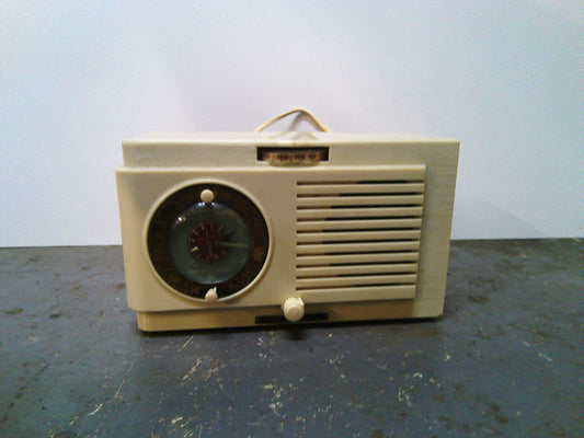 1940s General Electric Radio