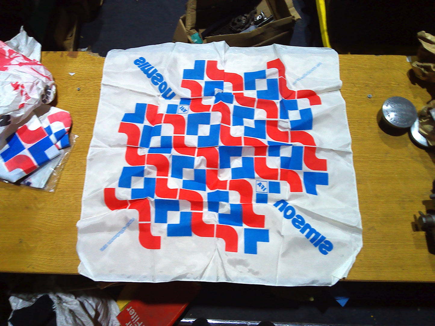 Simson Vintage table cloth