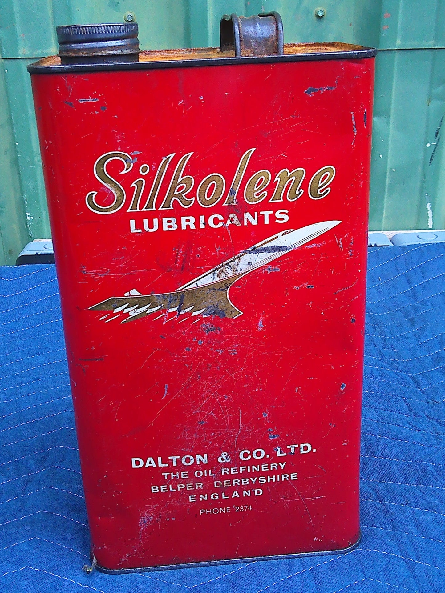 Vintage Silkolene metal oil can