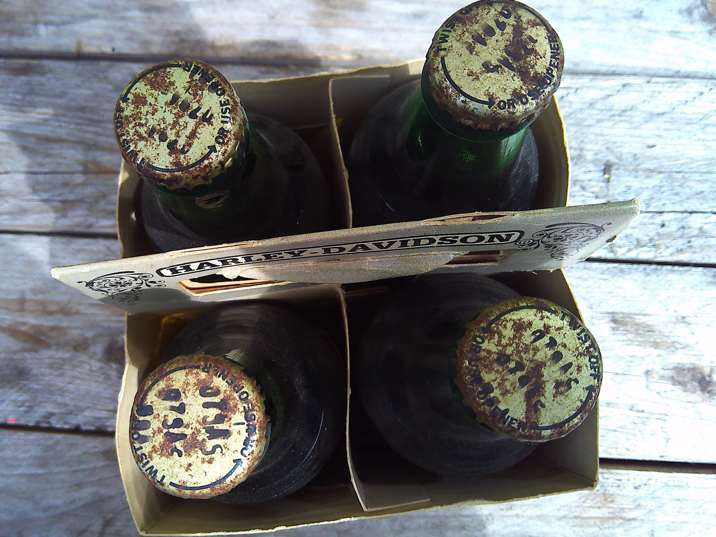 Genuine Harley Davidson wine bottles 4 pack