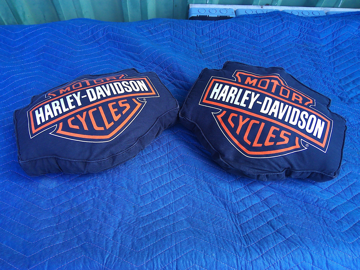 Harley Davidson set of 2 cushions