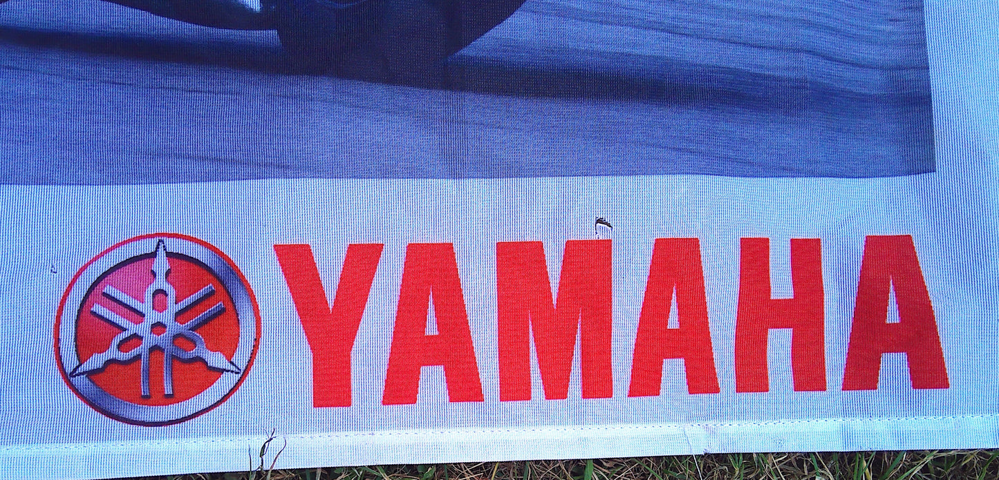 Yamaha YZF-R1 flag