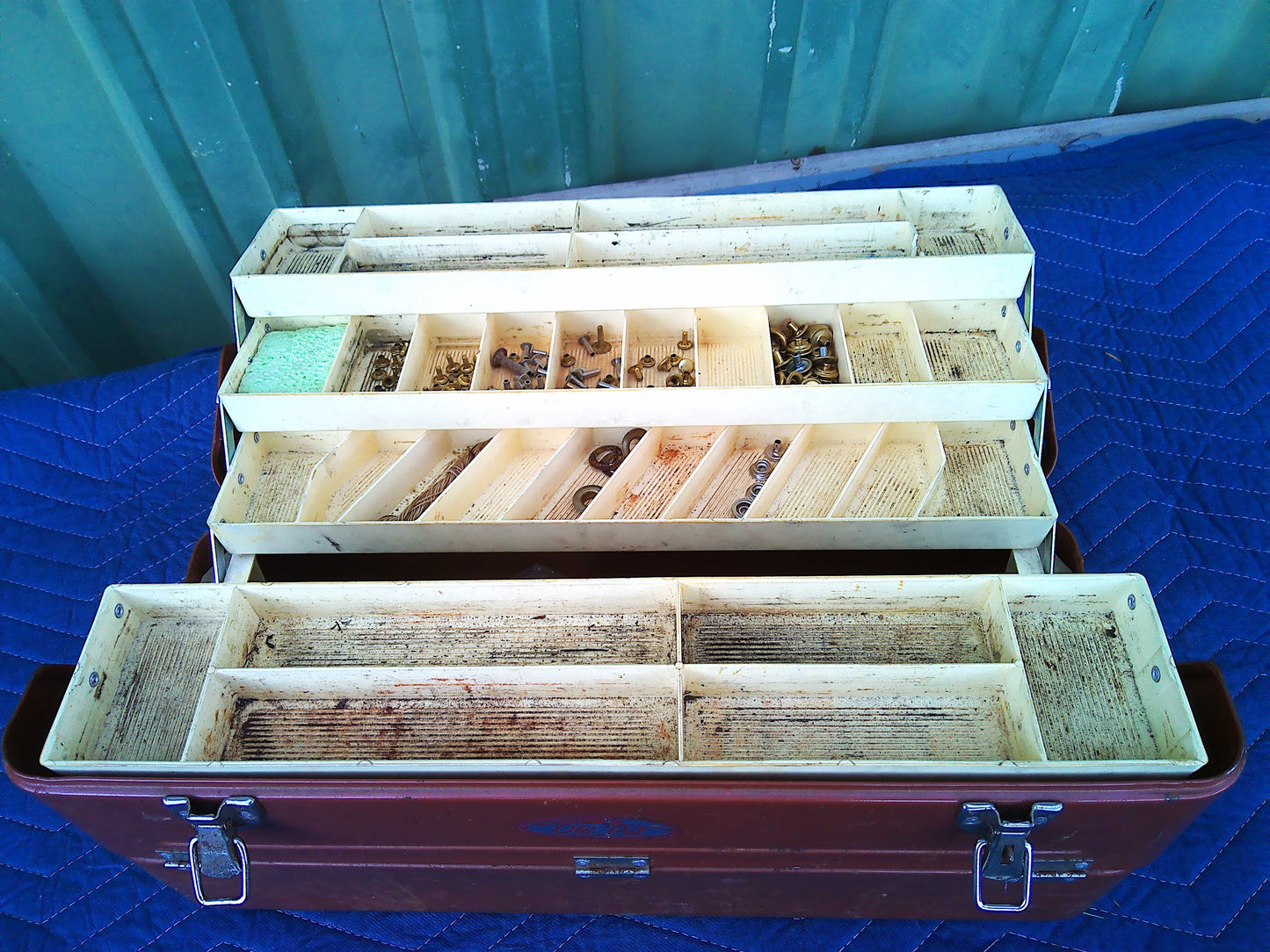 Old Pal vintage tool box