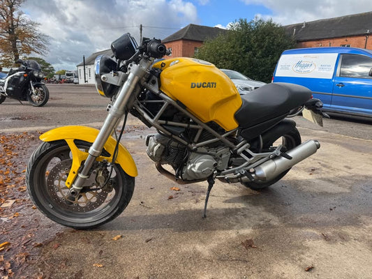 2002 Ducati M600 Monster