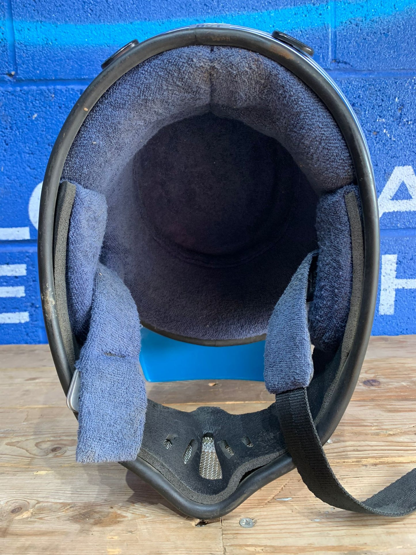 BELL TNT MOTO 3 LARGE HELMET WHITE AND BLUE