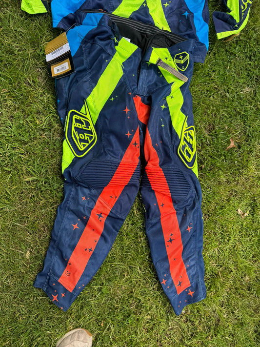 NOS Troy Lee SE Air 2 piece motocross outfit (36 waist, 48? chest)