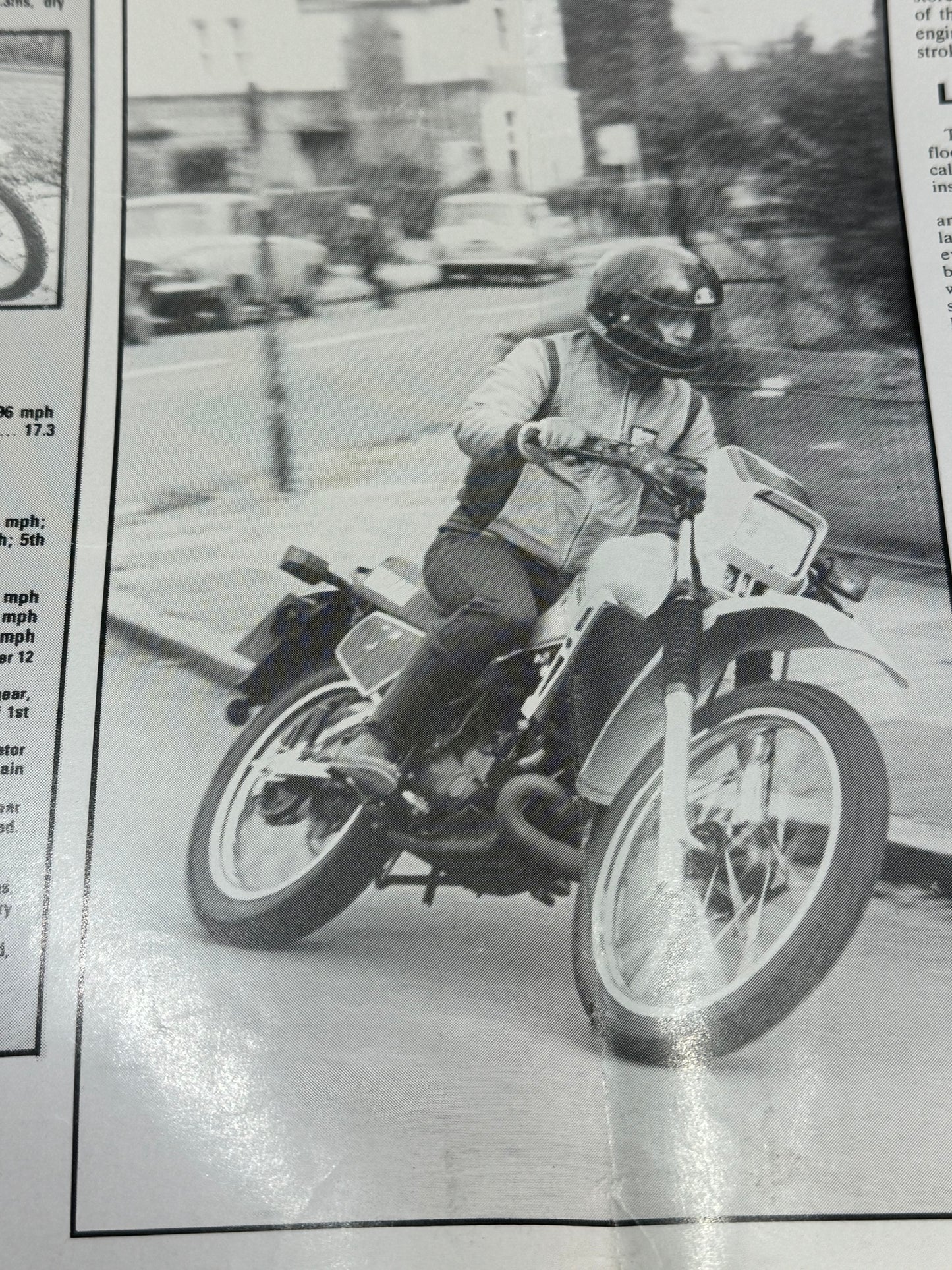 VINTAGE YAMAHA RD125 AD POSTERS