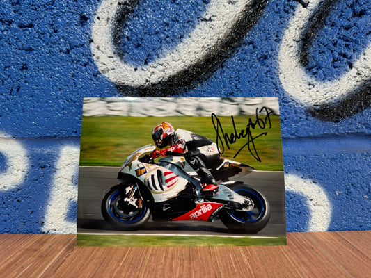 GENUINE SHANE BYRNE HAND SIGNED PHOTO