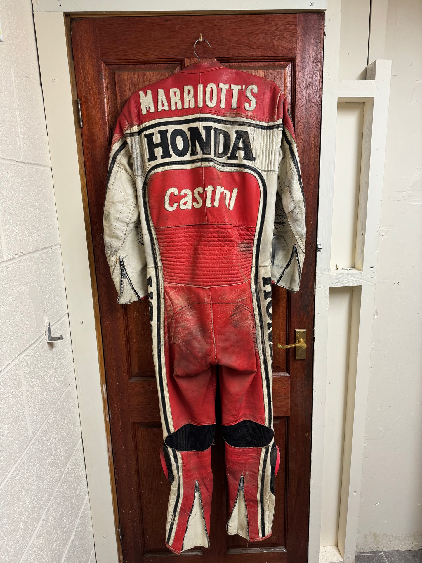 GENUINE VINTAGE CASTROL HONDA RACE LEATHERS
