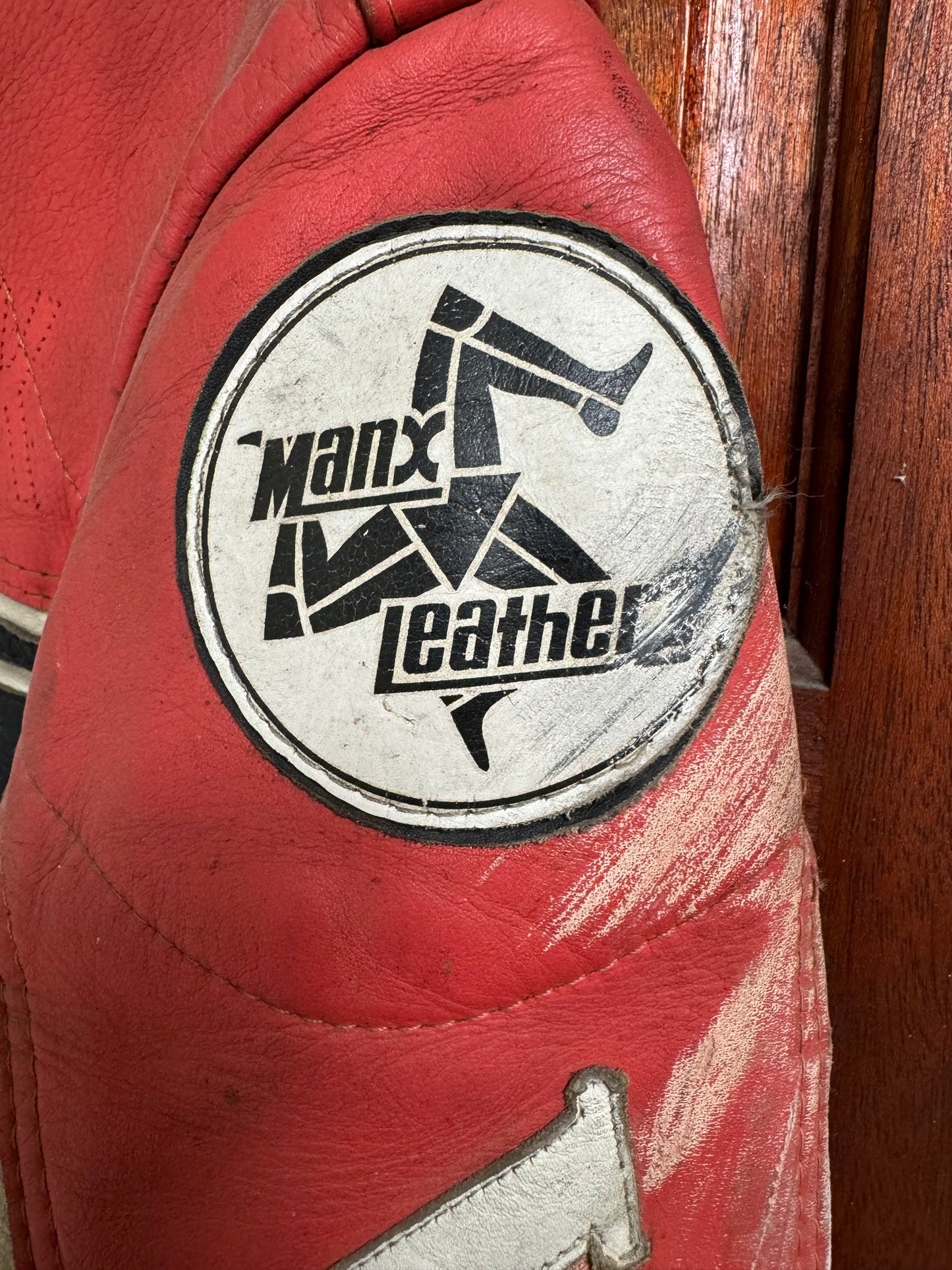 GENUINE VINTAGE CASTROL HONDA RACE LEATHERS