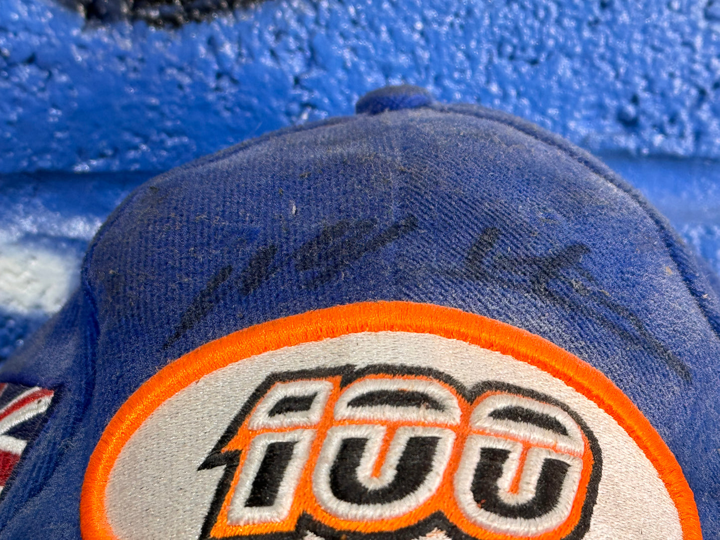 VINTAGE GENUINE SIGNED NEIL HODGSON CAP