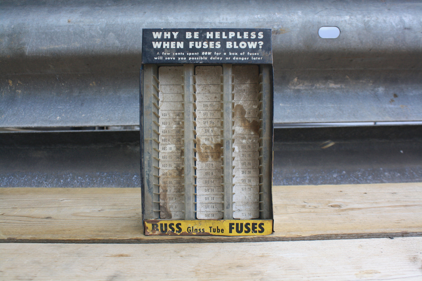 VINTAGE 1950'S BUSS FUSES COUNTERTOP DISPLAY RACK