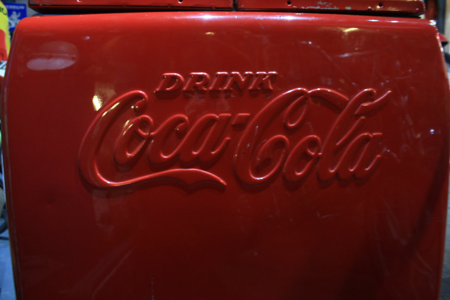 1960S VINTAGE COCA COLA DRINK REFRIDGERATOR