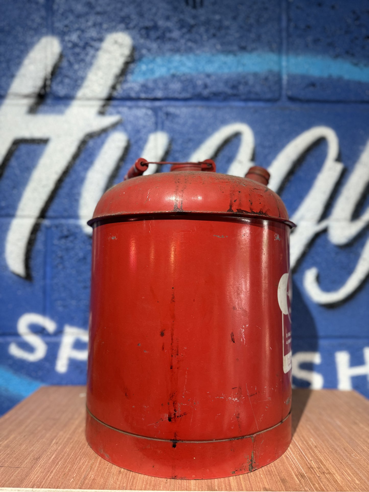 VINTAGE EAGLE WELDED STEEL GASOLINE CAN