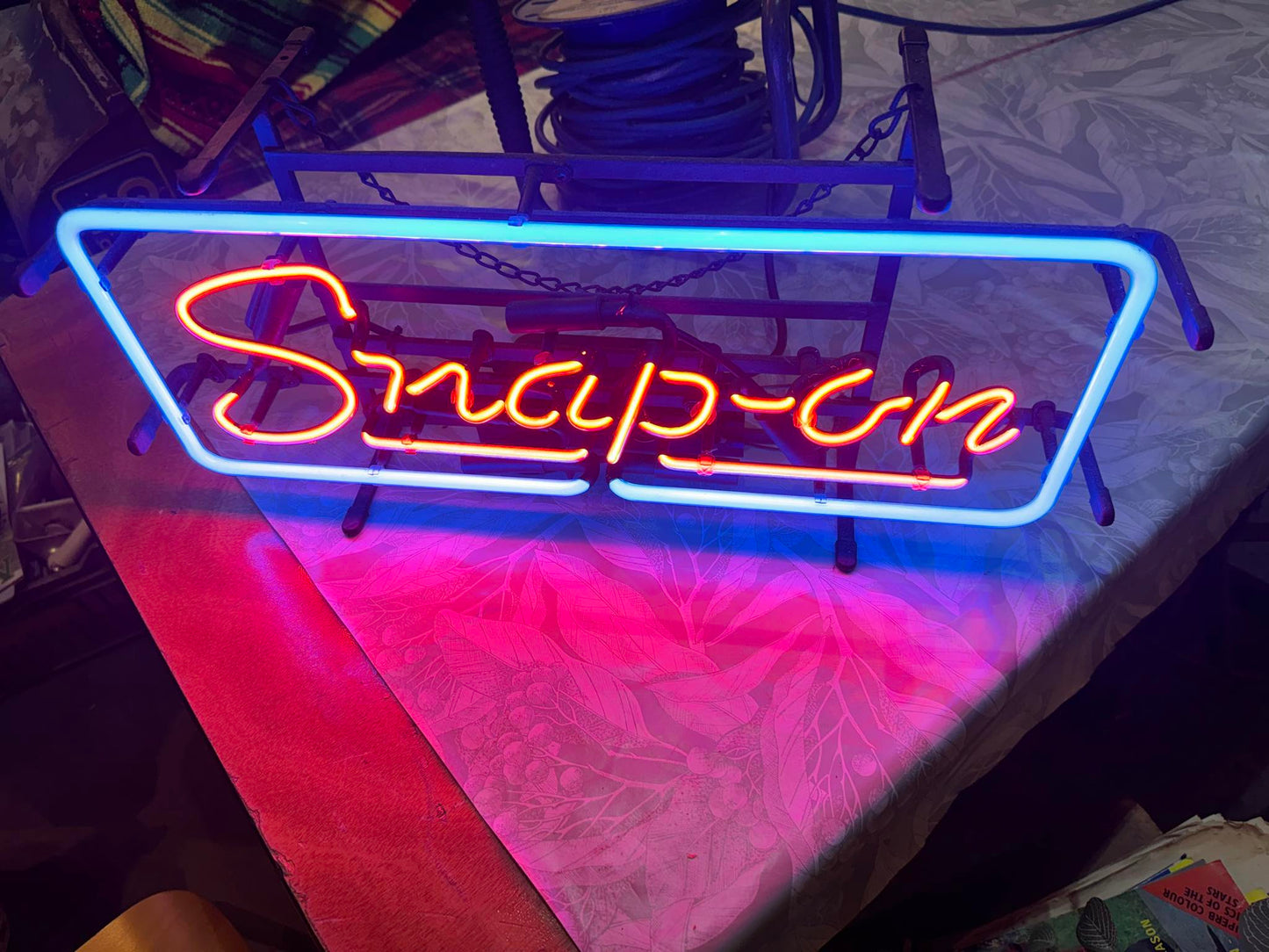 1970s SNAP ON TOOLS NEON SIGN LIGHT