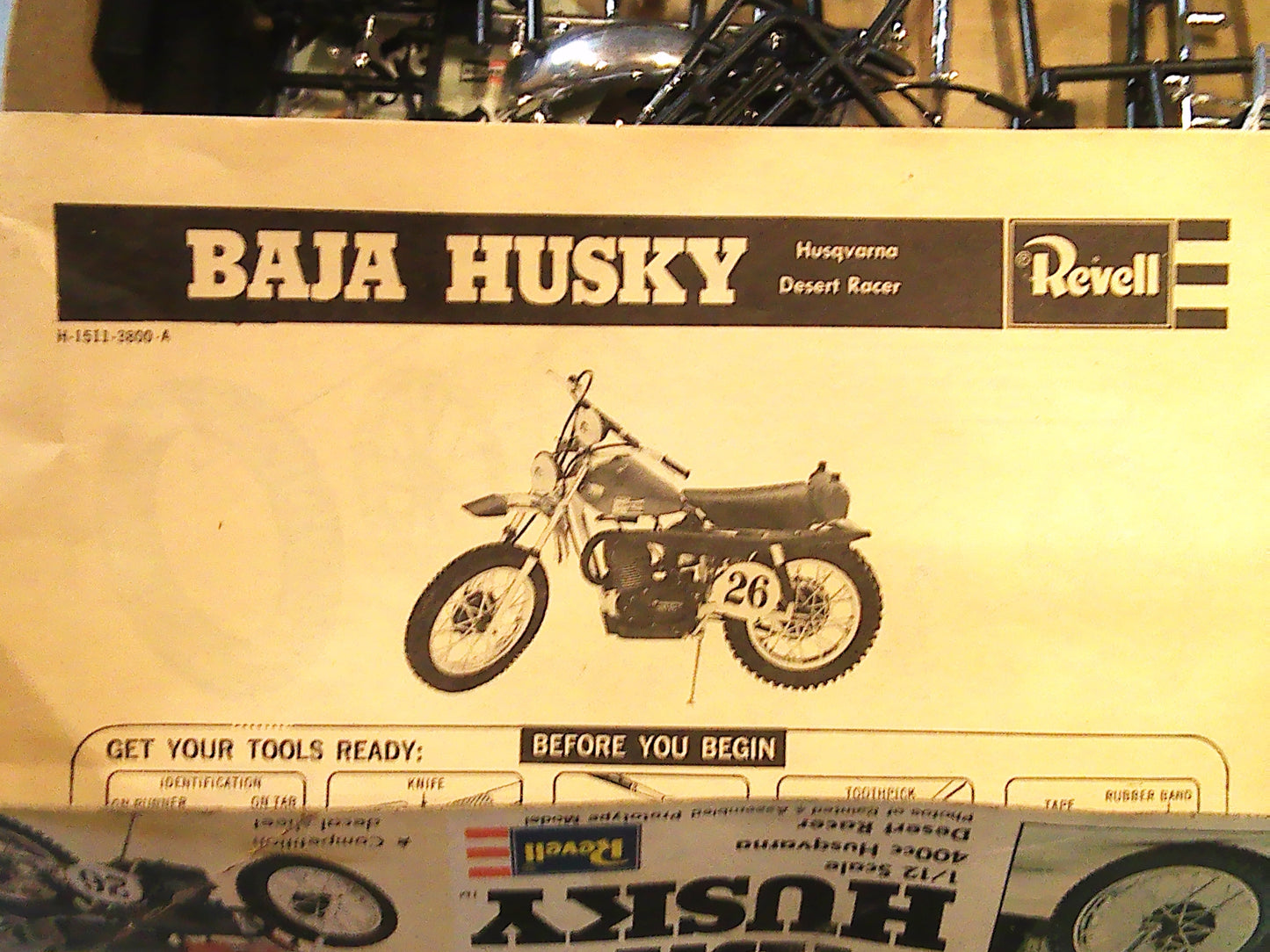 Vintage 1976 Revell 1/12 scale BAJA HUSKY model bike set