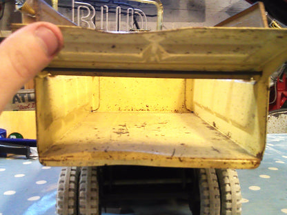 Vintage 1950's Louis Marx & Co Powerhouse Pressed Steel Hydraulic Dump Truck gold/beige