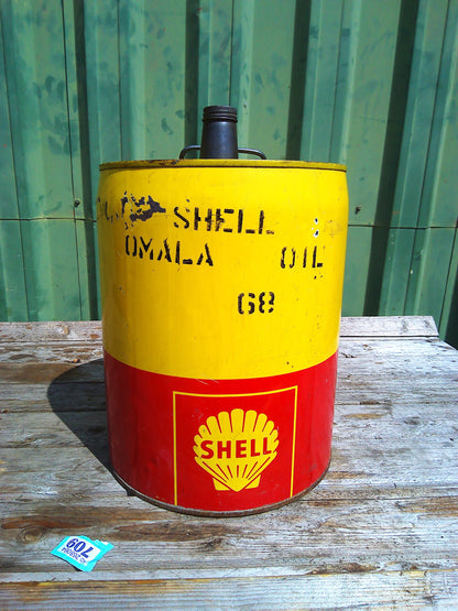 Vintage Shell metal oil canister