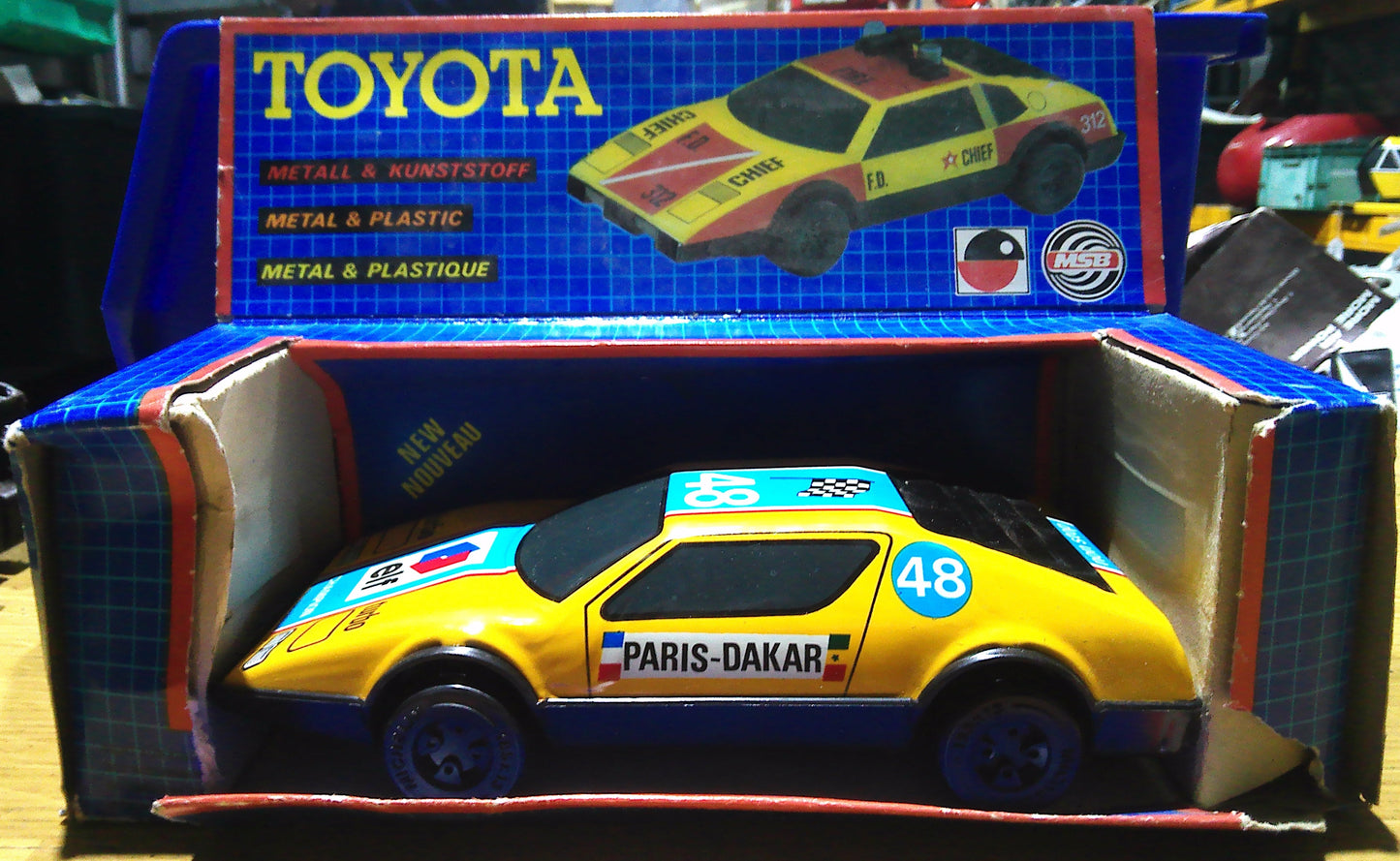 Toyota Friction metal and plastic toy car - Paris-Dakar