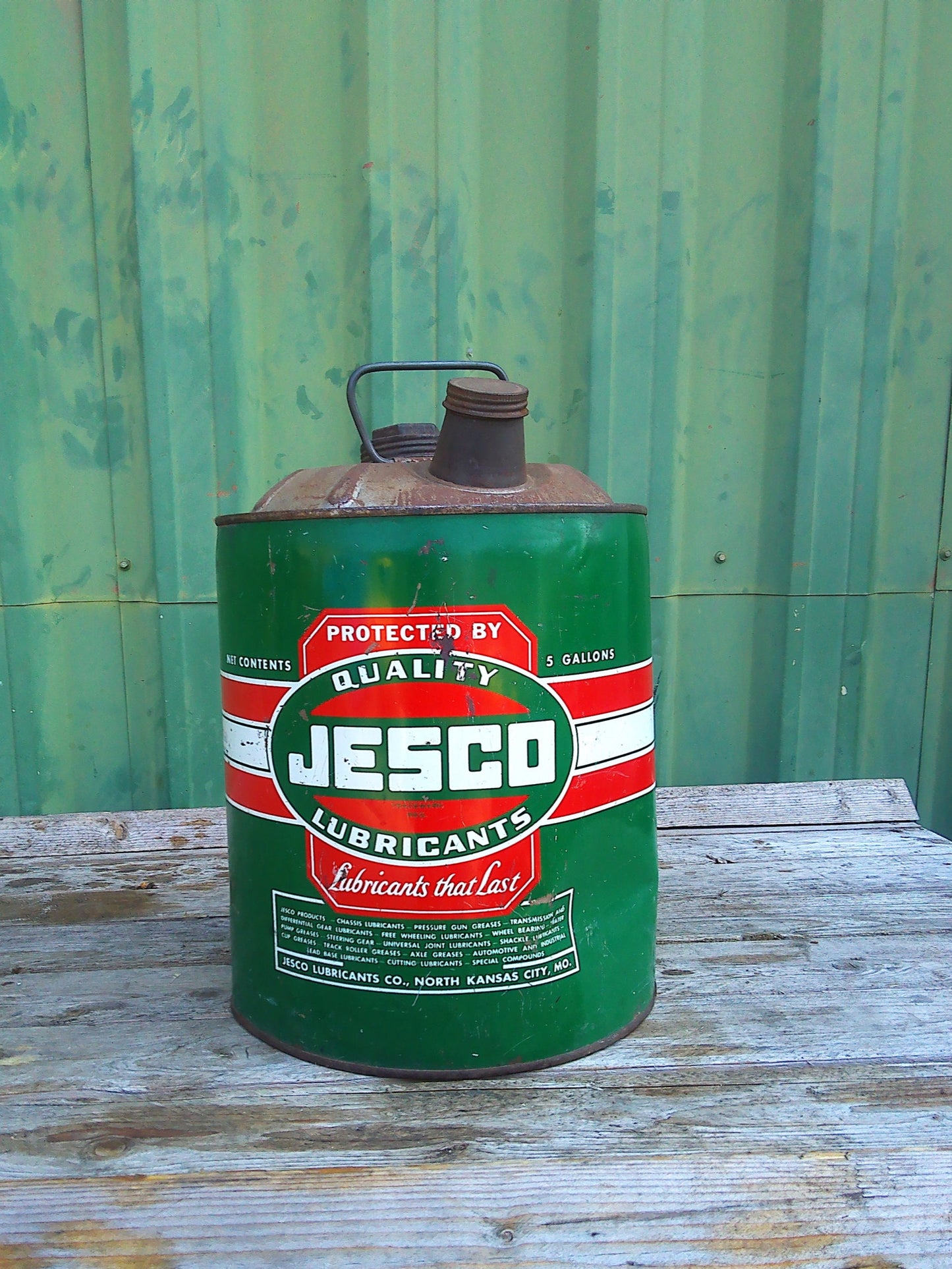 Jesco vintage metal oil can