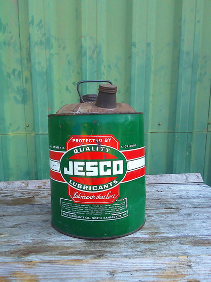 Jesco vintage metal oil can