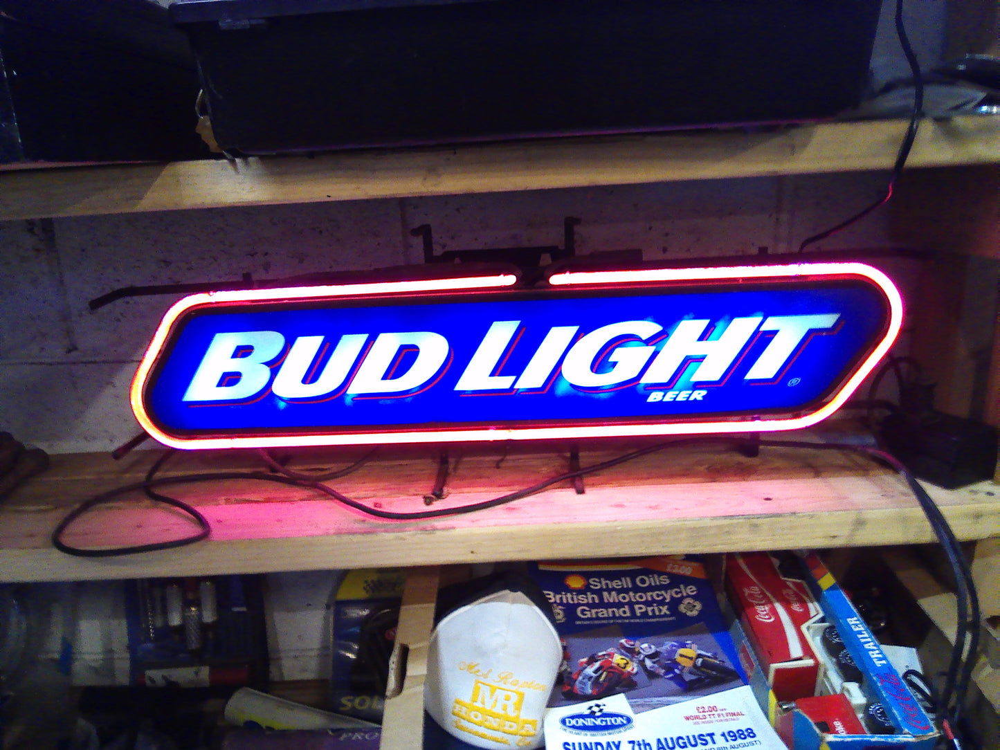 Bud light neon bar sign
