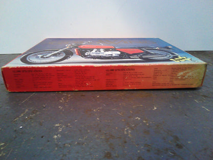 Honda GoldWing vintage 1000 piece puzzle