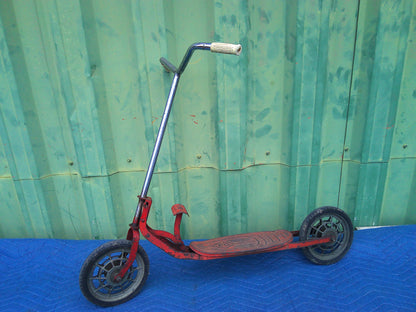 Vintage 1960s 'MG' metal Kick Scooter