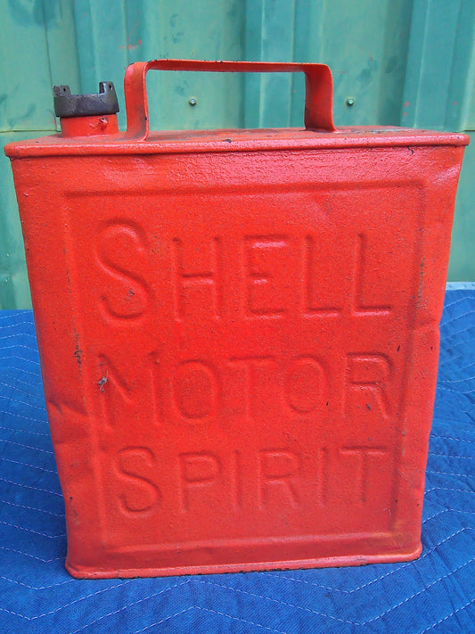 Vintage Shell Motor Spirit oil can