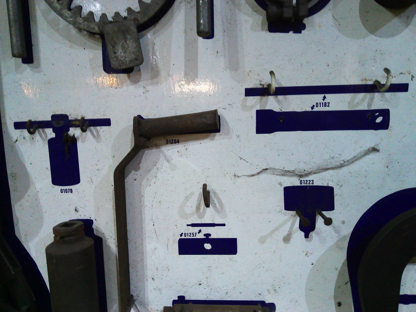 1980 Yamaha Four Stroke Repair Kit board