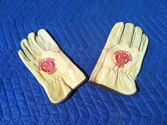 Union Pacific vintage safety gloves