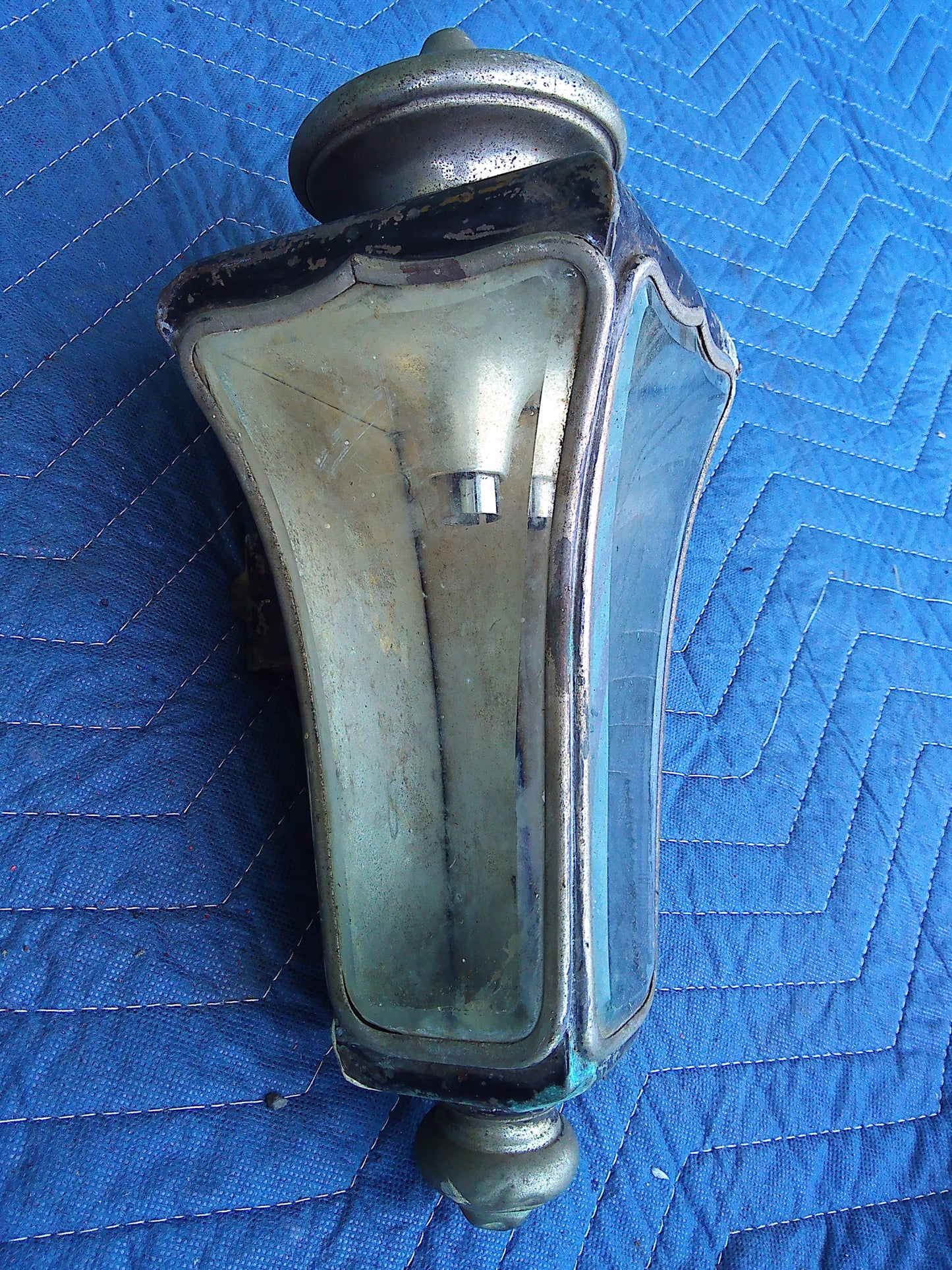 Vintage hanging electric wall lantern