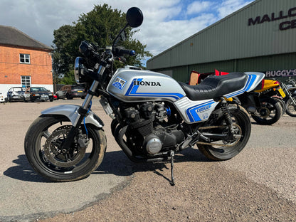 1982 Honda CB900F Extras
