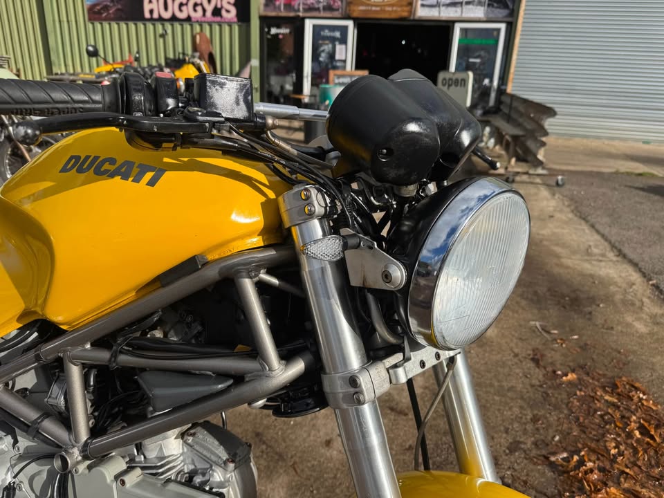 2002 Ducati M600 Monster