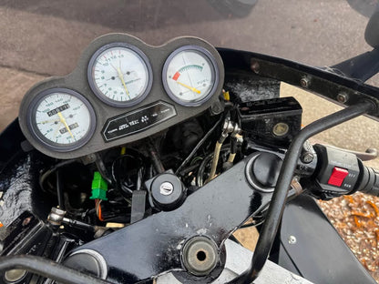 1985 Suzuki GSXR750 Slabside